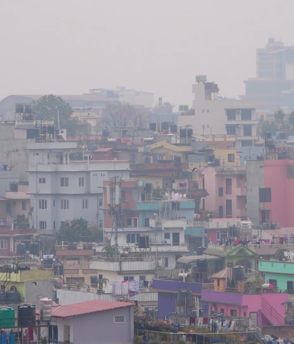 काठमाडौंमा बाक्लो हुस्सु, जाडोले जनजीवन प्रभावित