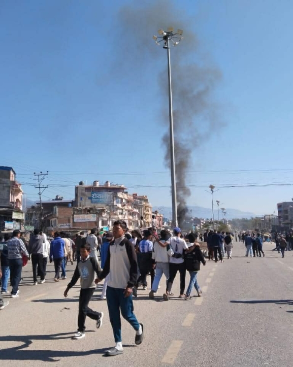 सञ्चारकर्मी आचार्यको मृत्युपछि आफन्तद्वारा प्रदर्शन