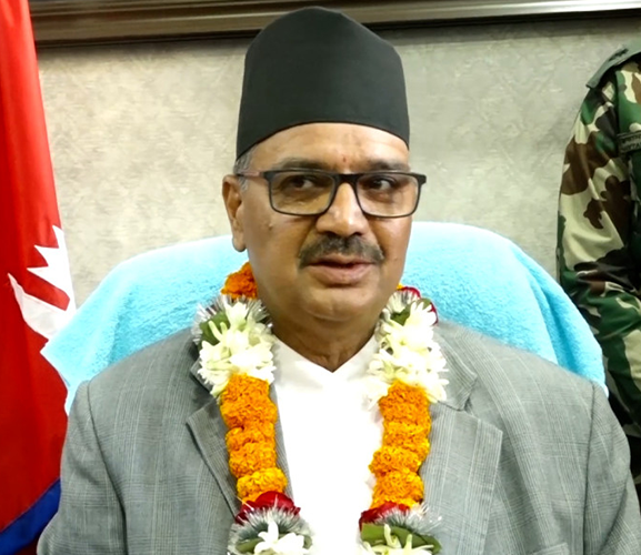 पाठक-पत्र : श्रमिकको पक्षमा श्रममन्त्री