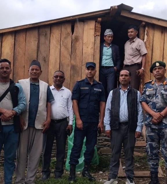 बझाङ छबिसपाथिभेराका विभिन्न योजनाहरुको अनुगमन