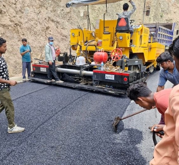 शिवपुर सडक डिभिजनका १० वटा योजनाको ३० करोड बजेट रोकियो, काम अलपत्र