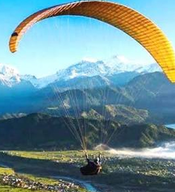 पोखरामा शाहसिक पर्यटनको आकर्षण: भारतीय र बंगलादेशी पर्यटकको चहलपहलसँगै सुरक्षा निगरानीमा कडाइ