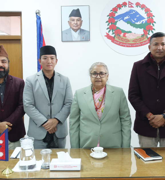 निर्वाचनको तयारीमा लाग्न प्रधानमन्त्रीको आग्रह