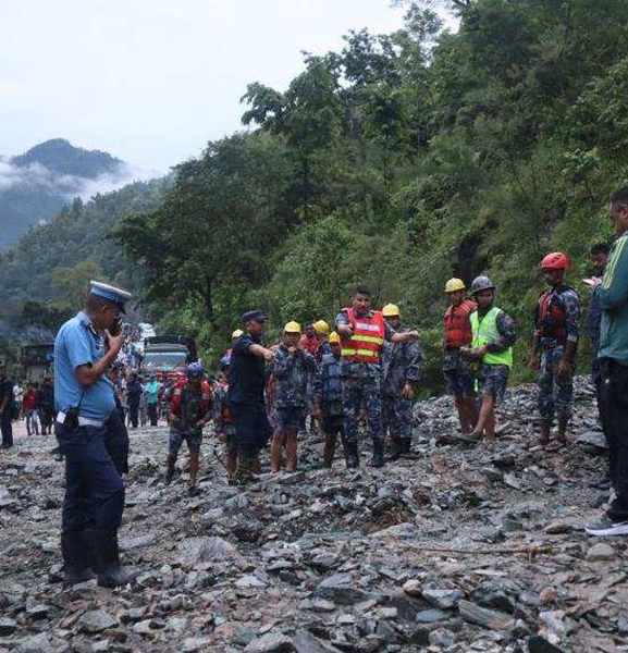 बढीपहिरामा परी एक सय तीन जनाको मृत्यु, एक सय नौ घाइते