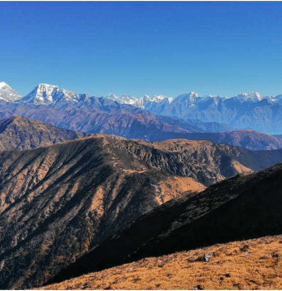 पर्यटकीय स्थल पिकेडाँडा र ज्वालामाई क्षेत्रमा भरपर्दो सञ्चार सुविधा नहुँदा पर्यटकलाई मर्का