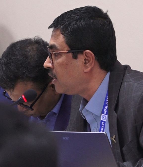 सडक विस्तारका लागि पोल सार्ने कार्य ८० प्रतिशत सम्पन्न, अवरोध हटाउन प्राधिकरण सक्रिय