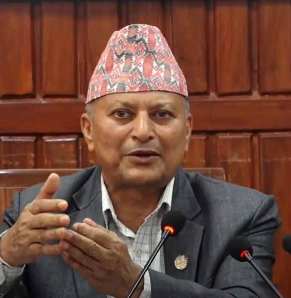 डेढ वर्षभित्रमा सहकारीमा देखिएका समस्या हल गर्छौंः मन्त्री अधिकारी