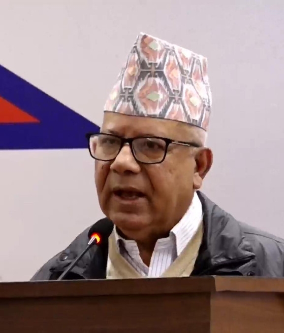 ओलीसामु आत्मसमर्पण गर्नेहरूले नेकपा एसको औचित्य पुष्टि भएन भनिरहेका छन् : माधव नेपाल