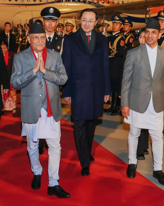 प्रधानमन्त्री ओली बेइजिङमा