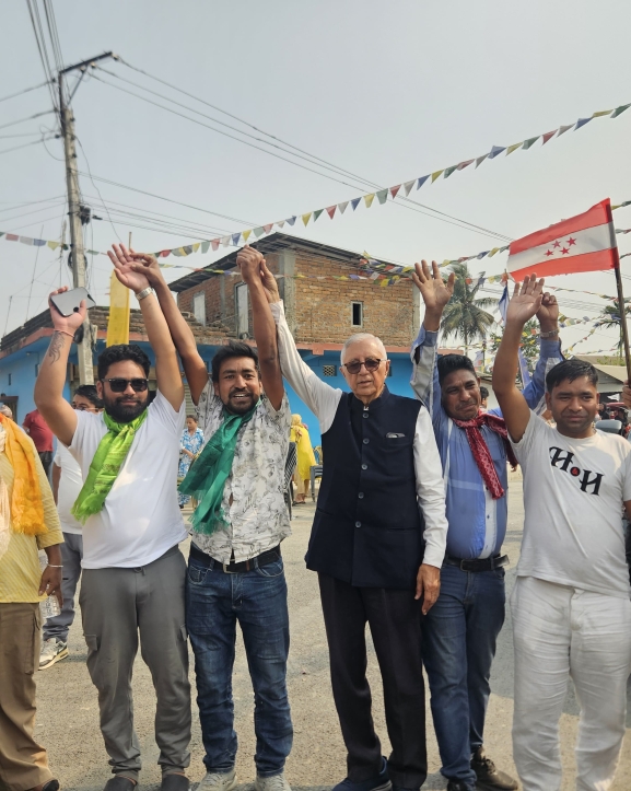 विभिन्न पार्टीका नेताहरू कांग्रेसमा प्रवेश