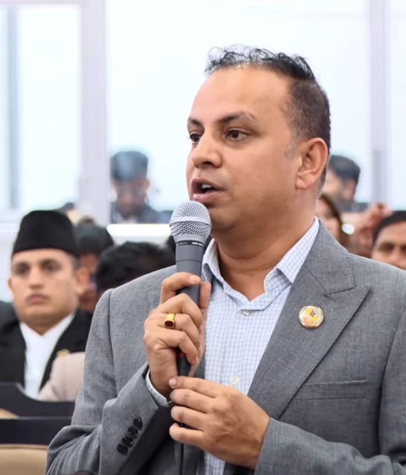 जनकपुरधाममा गुठीको अतिक्रमित जग्गा खाली गराउँदा गरिबमाथि मात्र प्रहार नगरियोस् : मनिष झा