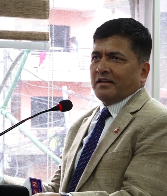 कर्मचारीहरूलाई असीमित अवधिसम्म काजमा खटाउने कार्य बन्द हुने