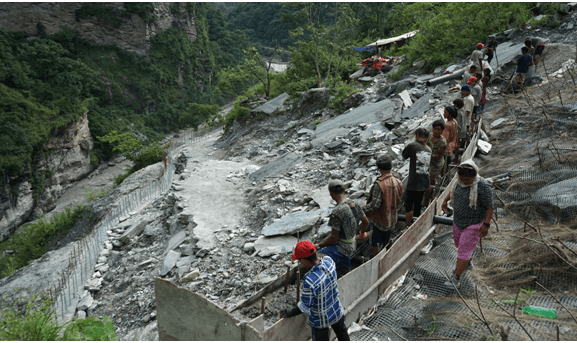 कालीगण्डकी करिडोर : पहिरो रोकथाम गर्न अँधेरीखोलामा नयाँ प्रविधिको प्रयोग