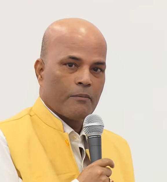 राष्ट्रिय हितका लागि प्रमुख दलहरू साझा धारणा बनाएर अघि बढ्नुपर्छ : सांसद सिंह