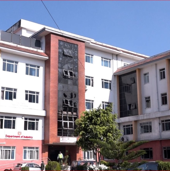 ४० अर्ब २८ करोड बराबरको वैदेशिक लगानी प्रतिबद्धता