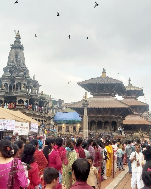 बिहानदेखि देशभरका श्रीकृष्ण मन्दिरमा भक्तजनको भीड