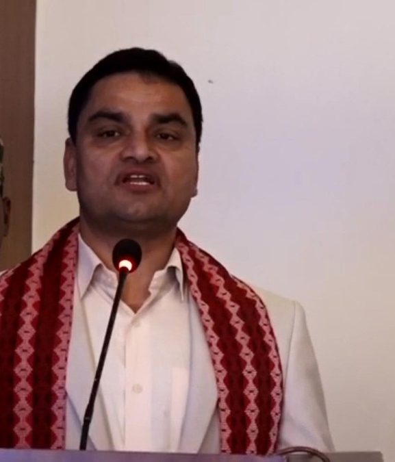 सरकारले स्वीकृति नदिँदा स्वास्थ्य क्षेत्रमा जनशक्ति थप्ने योजना अलपत्र : मन्त्री पौडेल