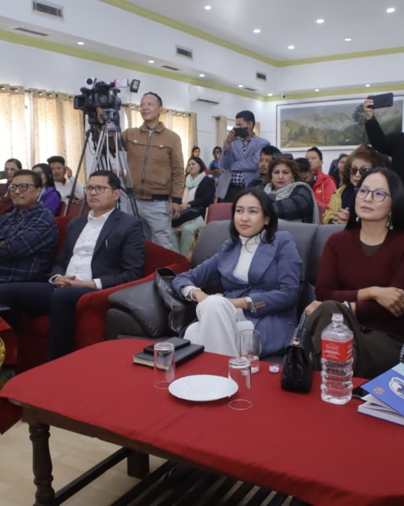 डिजिटल हिंसा घटाउन साइबर कानुन आवश्यक