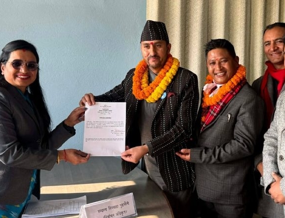 ललितपुर-२ बाट जगदीश खरेलले गराए उम्मेदवारी दर्ता