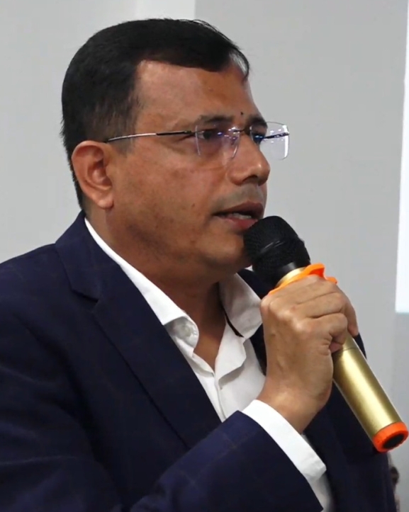 विदेशमा रहेका नेपाली नागरिक र अन्तरजिल्ला मतदानको व्यवस्था गर्न चार वटा ऐन संशोधन हुँदै