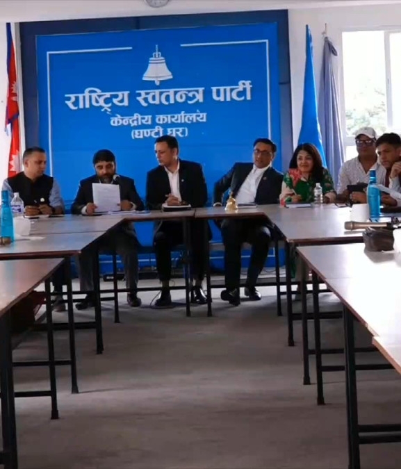 विदेशमा रहेका नेपाली नागरिकका लागि मताधिकारको व्यवस्था गर्न माग गर्दै रास्वपाले अभियान चलाउने
