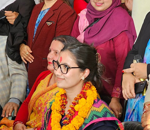 सोविता गौतमले दिइन् चितवन-३ बाट उम्मेदवारी