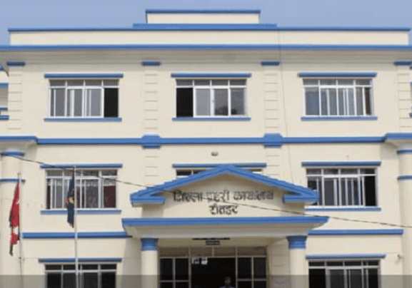 रौतहटमा प्रहरीको सक्रियता : भन्सार छलीका खाद्यान्न र १५ वटा मोटरसाइकल नियन्त्रणमा