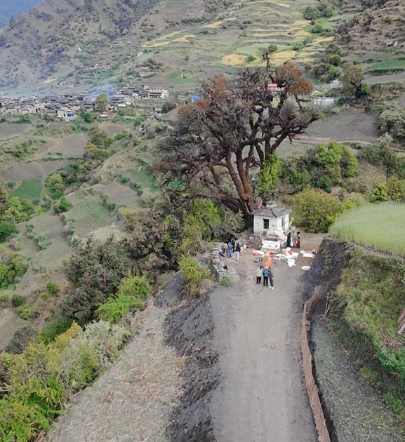धवलागिरिका दुर्गम गाउँमा सडक सञ्जालको पहुँच