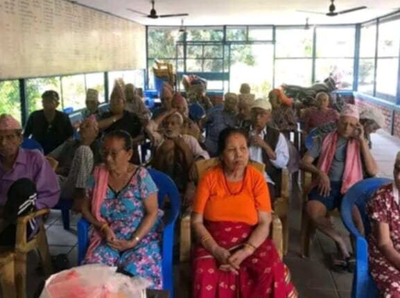 दाताहरूको सहयोगमा देवघाटको सरकारी वृद्धाश्रम धानिँदै