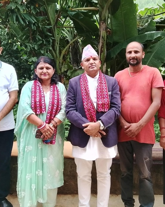 किसानका समस्या बुझ्न अर्घाखाँचीका प्रजिअ अर्याल घरदैलो अभियानमा