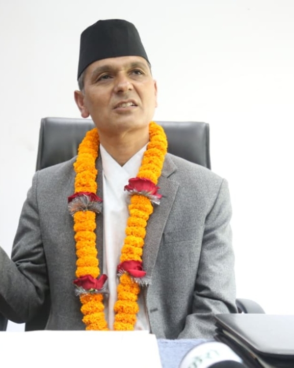 नवनियुक्त गृहमन्त्रीद्वारा पदभार ग्रहण, राष्ट्रिय शोक मनाउने निर्णय