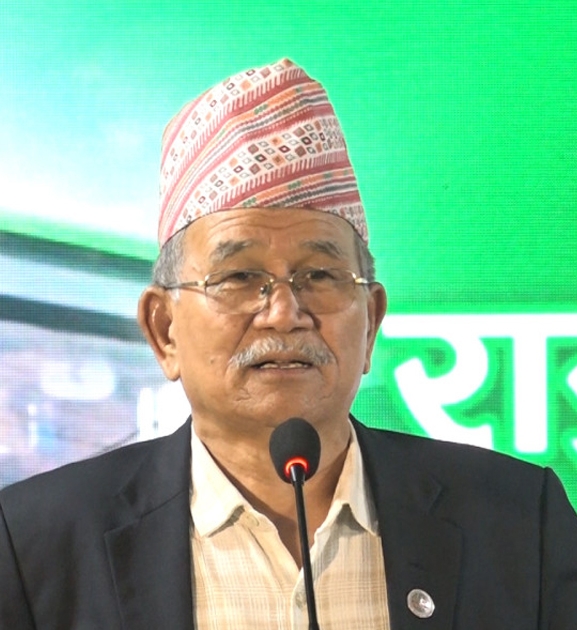 रात्रिकालीन बस सेवा नि:शुल्क गर्न चिरिबाबु महर्जनको प्रस्ताव