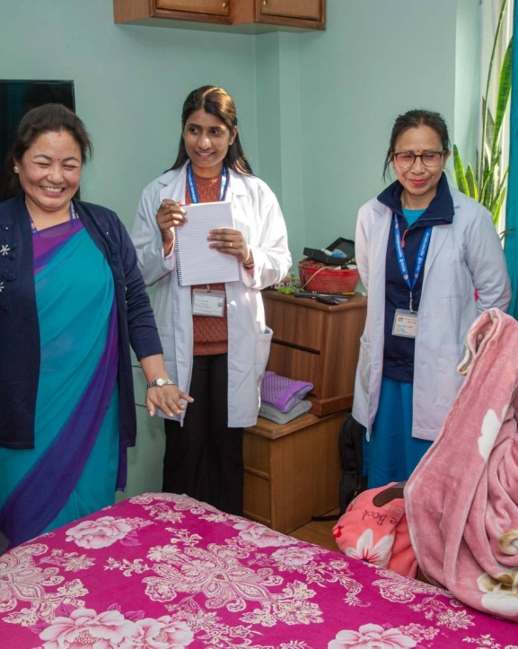 ७० वर्षमाथिका ज्येष्ठ नागरिकलाई घरमै स्वास्थ्य सेवा