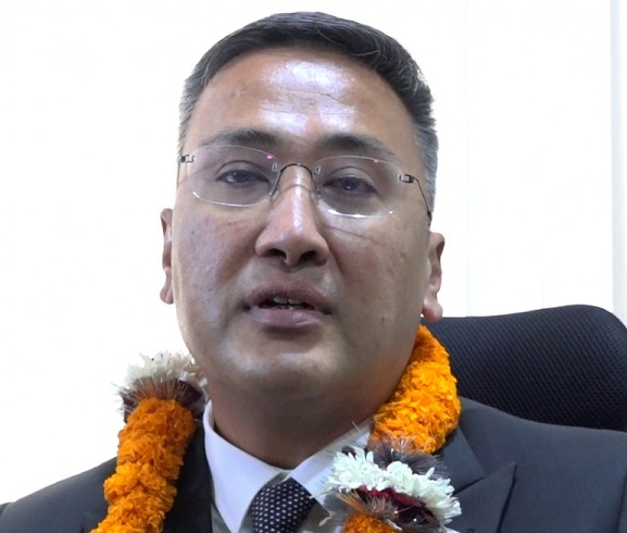 पुँजीबजार द्रुत गतिमा विकास भएपनि नियमन कमजोर छ : अध्यक्ष श्रेष्ठ