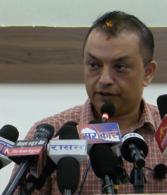 बिपीलाई आफू अनुकूल प्रयोग गर्ने प्रवृत्ति बढ्दो छ : गगन थापा