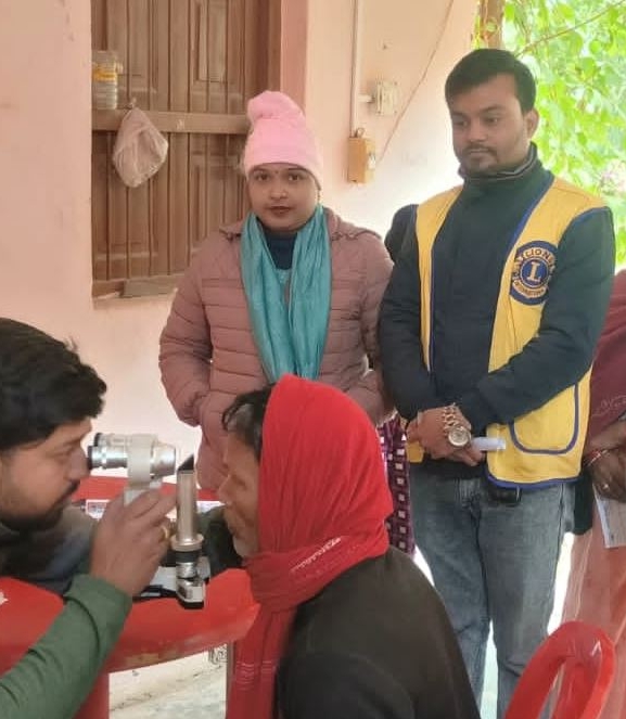 आँखा शिविरमा ५ सय ७४ जनामा  भेटियो मोतियाबिन्दु