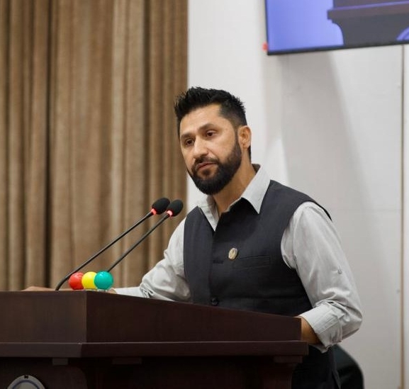 ‘अब राजदूत बिचौलियाका डिनर टेबलमा होइन, श्रमिकका शिविरमा भेटिनेछन्’
