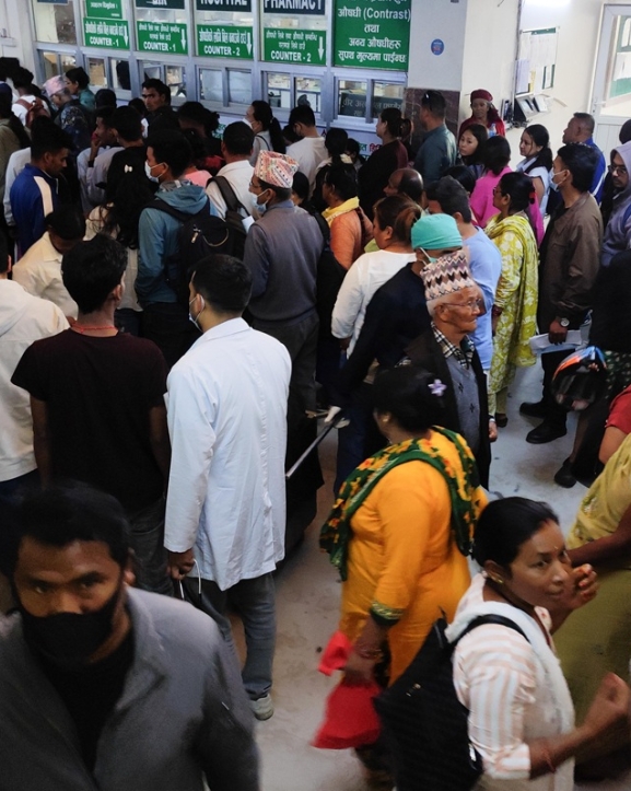 दुईदिने बिदाले अस्तव्यस्त अस्पताल, सातै दिन ओपिडी खोल्न दबाब