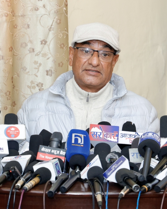 स्थानहद र राहदानी रोक्का गरेकोमा लेखकको आपत्ति