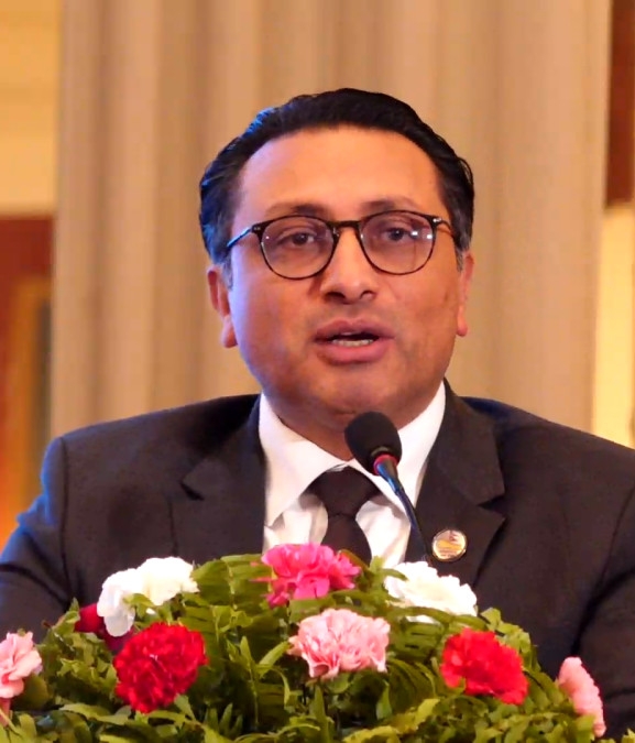 पोलिसी कब्जा र म्याक्रो सिन्डिकेटहरूको अन्त्य गर्दैछौं, छटपटी हुनेलाई भइरहोस् : अर्थमन्त्री वाग्ले