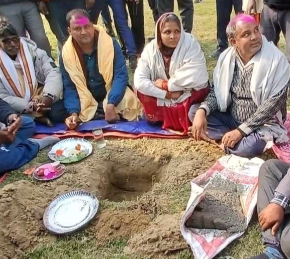 तीन वटा विद्यालय भवन शिलान्यास