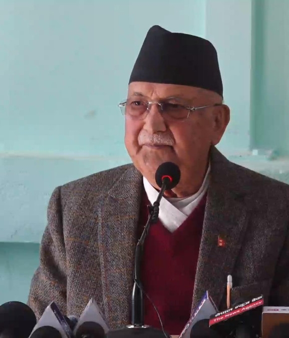 साहित्यले समाजको पथप्रदर्शकको काम गर्नुपर्दछ : ओली