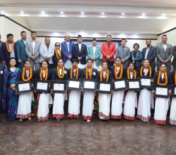 प्रधानमन्त्रीद्वारा अन्तर्राष्ट्रिय पदक विजेता खेलाडी, प्रशिक्षक र व्यवस्थापकलाई पुरस्कार वितरण