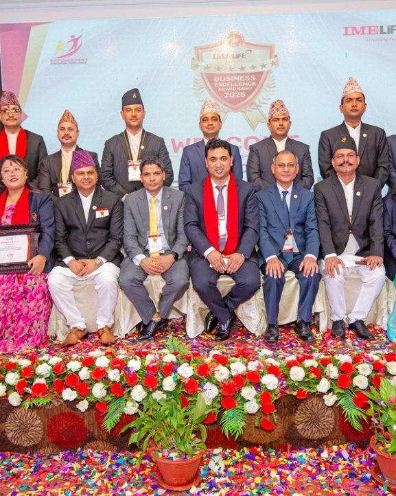 आईएमई लाइफ इन्स्योरेन्स दियो अभिकर्तालाई बिजनेस एक्सेलेन्स अवार्ड