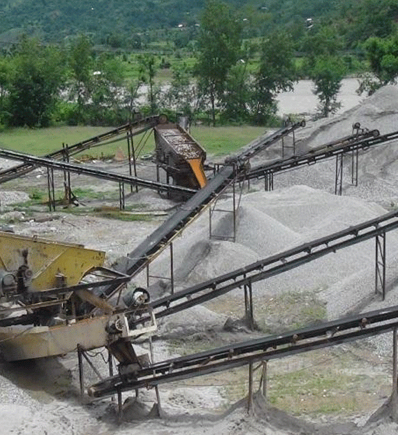 अरुण नदीमा रहेको अवैध क्रसर उद्योग सञ्चालनमा रोक