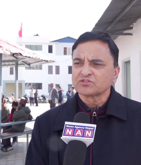 संविधानमा संशोधनमा छलफल गर्न मतदातासँग योगेशको आग्रह