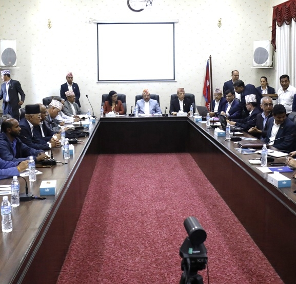 भ्रष्टाचारमा मुछिएकालाई निर्वाचनमा रोक्ने प्रयास