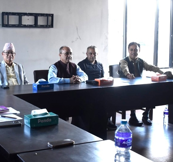 कांग्रेस राजनीति : नियमित महाधिवेशनको पापड बेल्दै नेताहरू