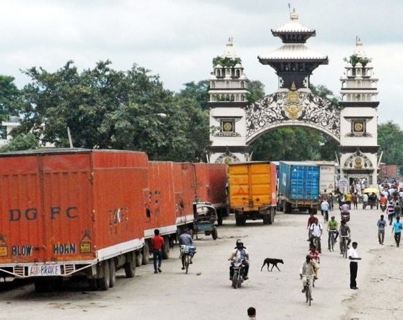 जाँचपास नहुँदा १४ सय बढी मालवाहक सवारी रोकिए
