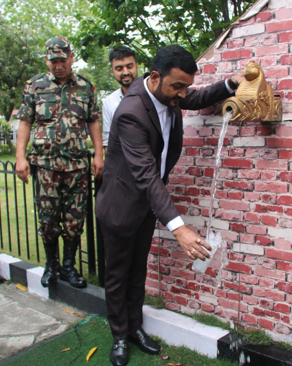 सिंहदरबारमा बोतल र जारको पानी बन्द